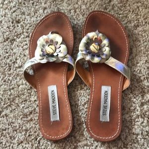 Gold metallic flower Steve Madden flip flops